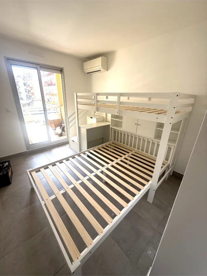 Montage de meubles — réalisation Brince